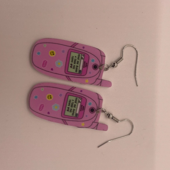 ❤️ FREE Cellphone Cell Phone Cartoon 90s Y2K 2000s Drop Cartoon Artsy Earrings - Picture 5 of 5